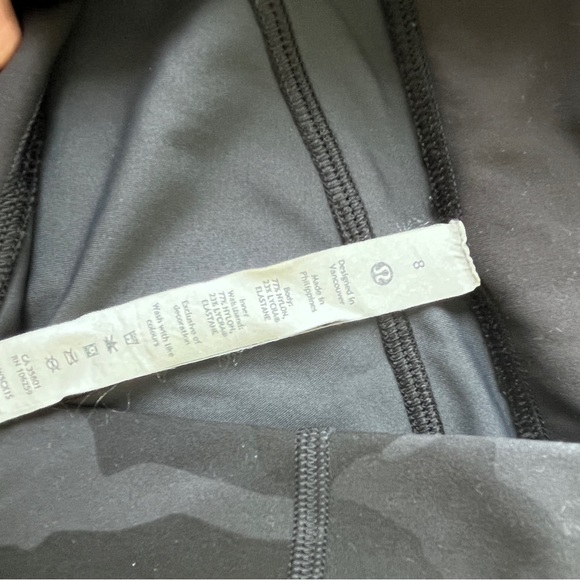 Lululemon size 8 leggings camo print Align - Picture 3 of 3